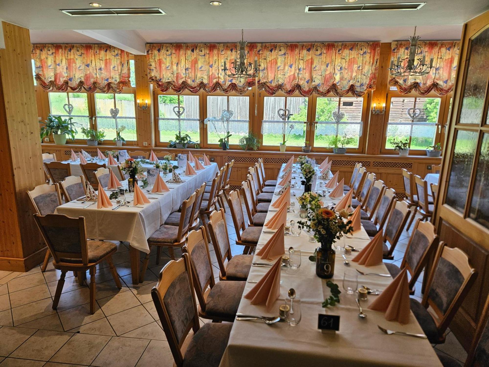 Land-Gut-Hotel Gasthof Waldschaenke Altfraunhofen Εξωτερικό φωτογραφία