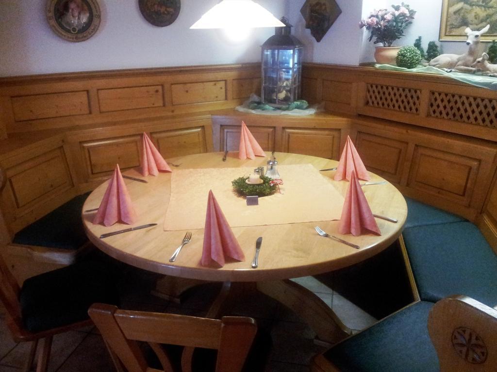 Land-Gut-Hotel Gasthof Waldschaenke Altfraunhofen Εξωτερικό φωτογραφία